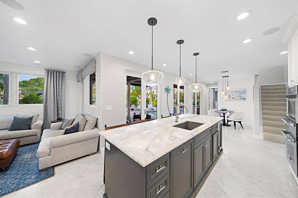 Lighthouse Point, FL 33064,2341 NE 48 CT