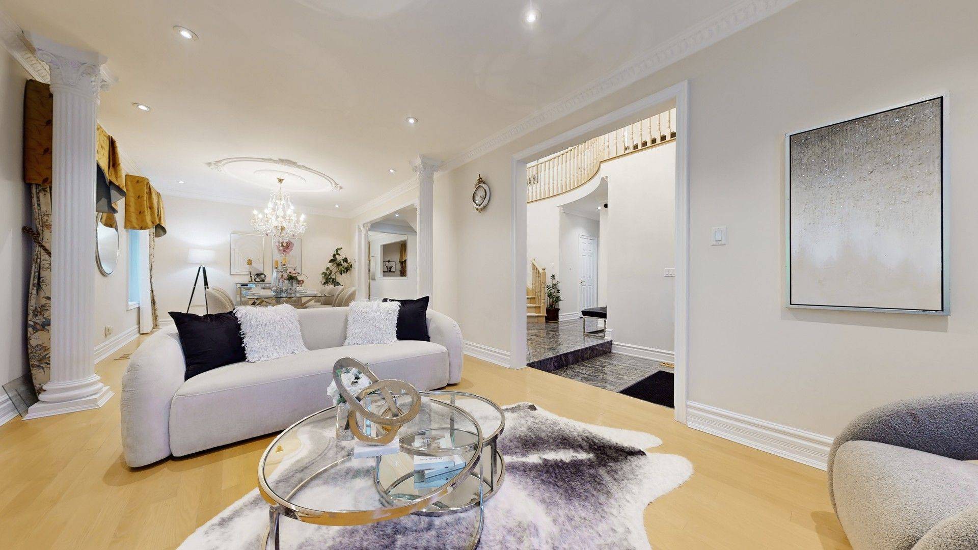 Richmond Hill, ON L5B 4B9,55 Frybrook CRES