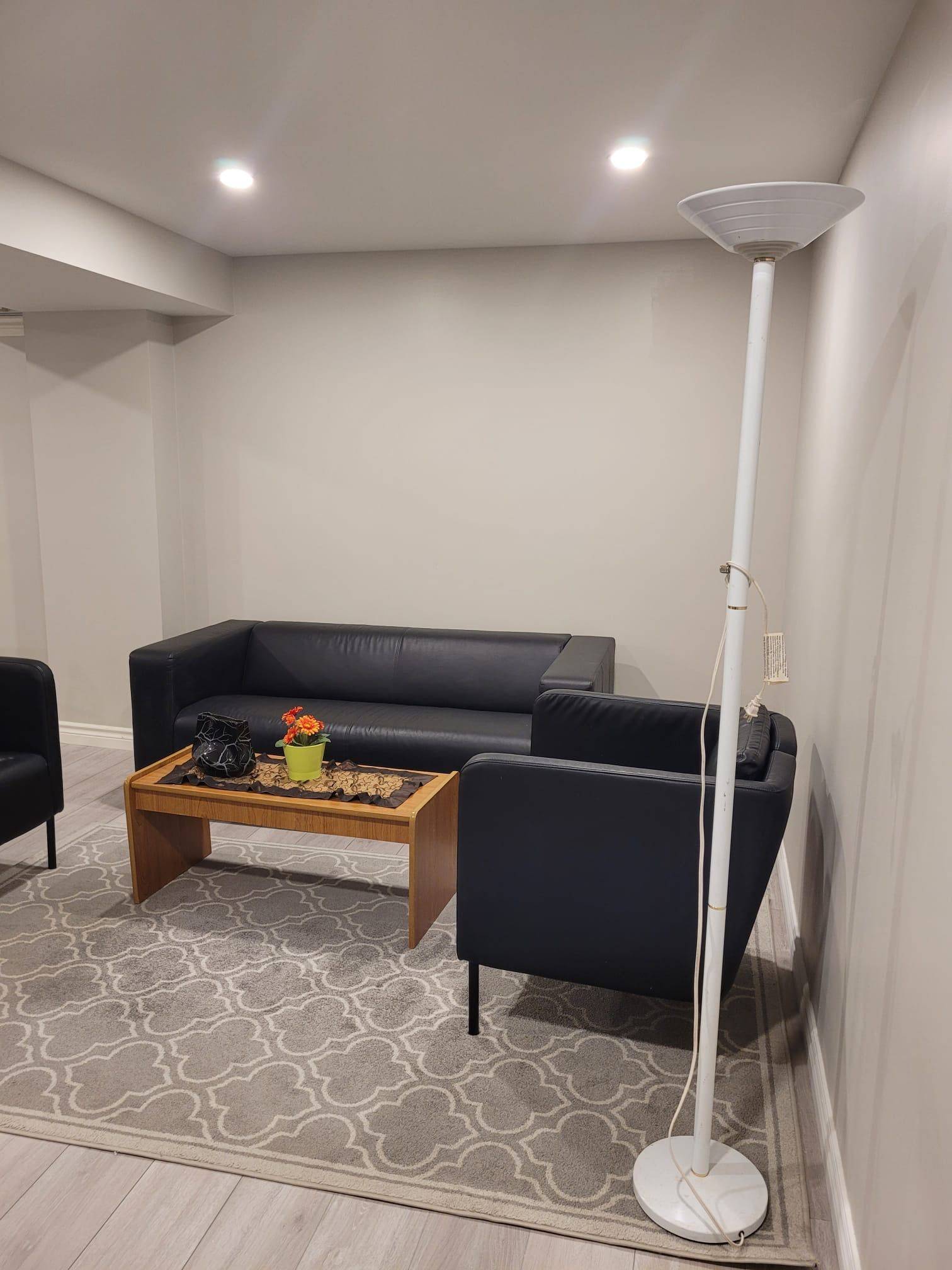 Aurora, ON L4G 7R8,7 Billingham HTS