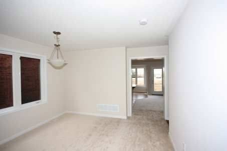 Brampton, ON L6P 3P8,4 Apple Valley WAY #Main