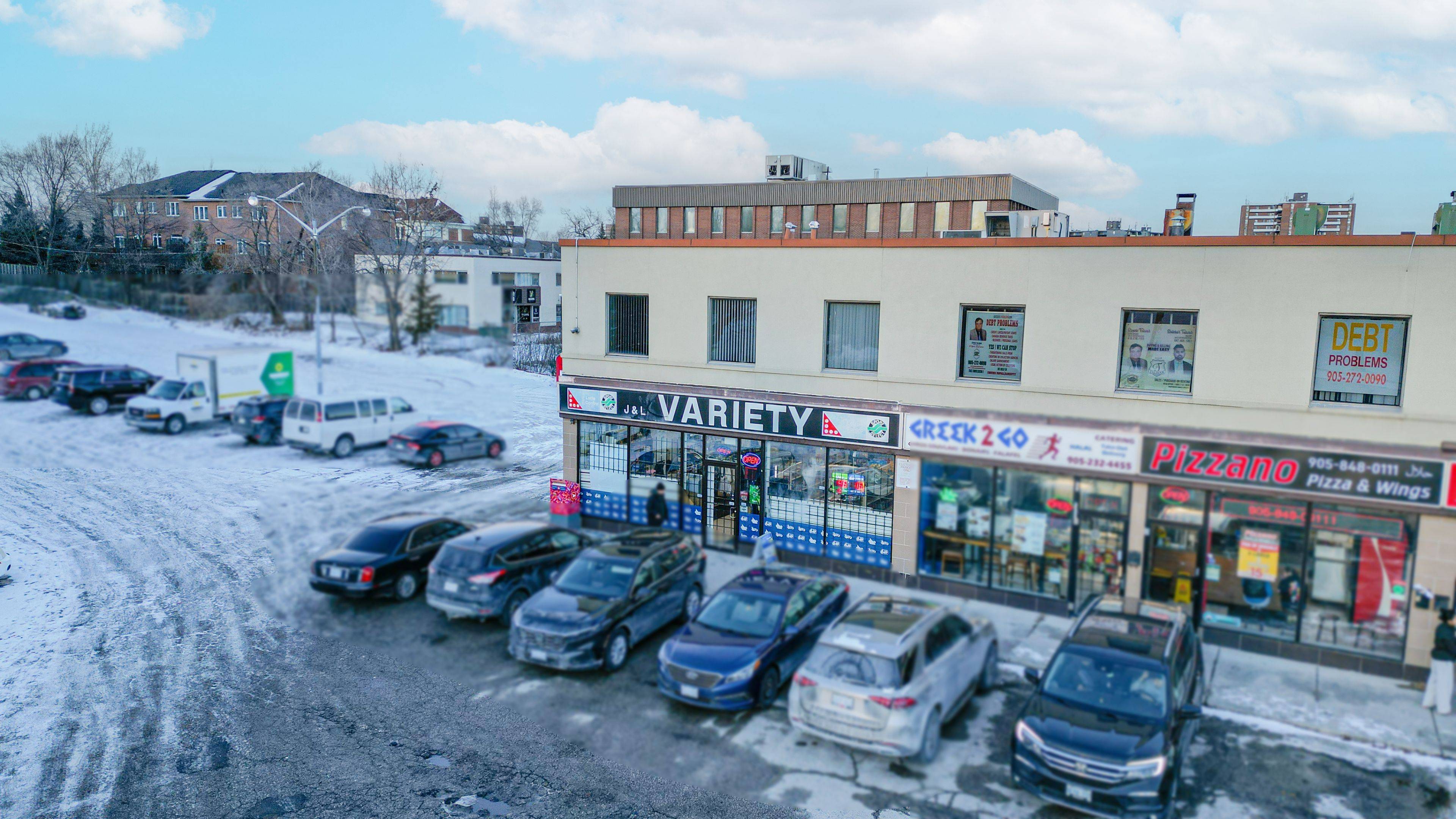 Mississauga, ON L4Y 2C4,1125 Dundas ST E #01