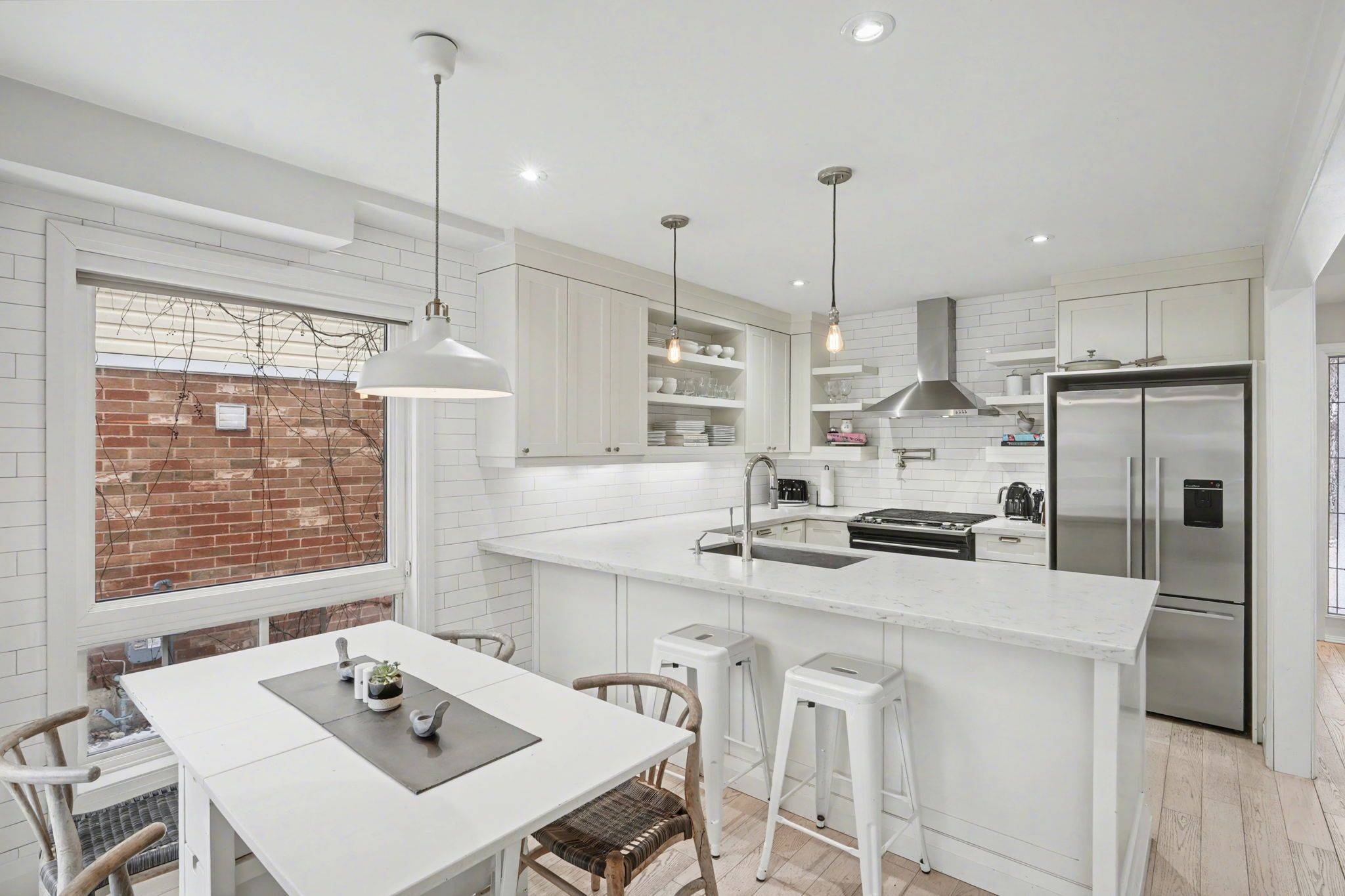 Burlington, ON L7L 6T7,2232 Casselman CT