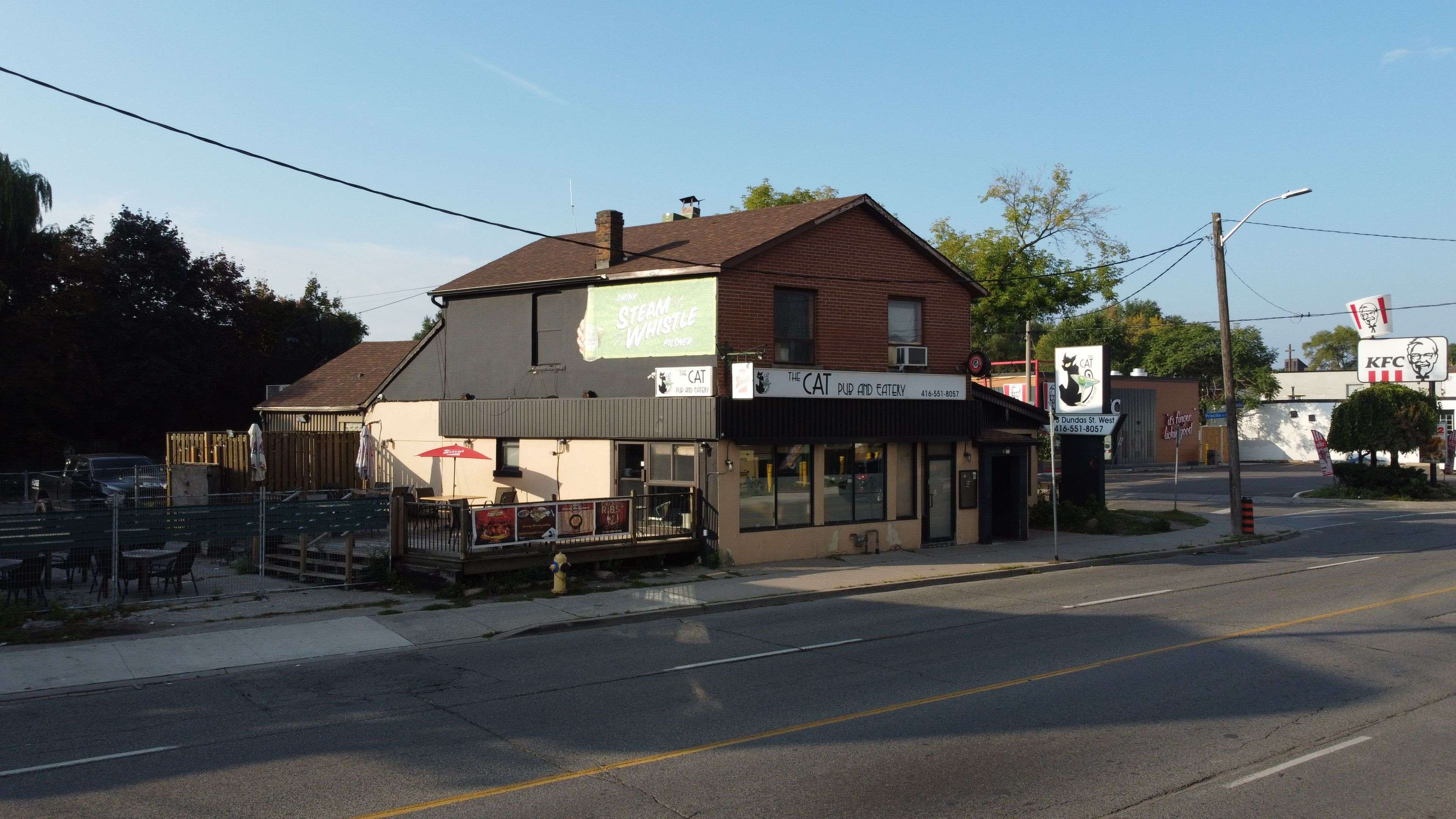 Toronto W02, ON M6S 2S6,3513 Dundas ST W