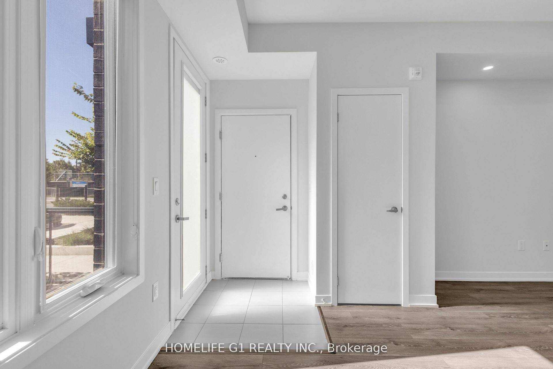 Mississauga, ON L5L 0B9,3429 Ridgeway DR #5