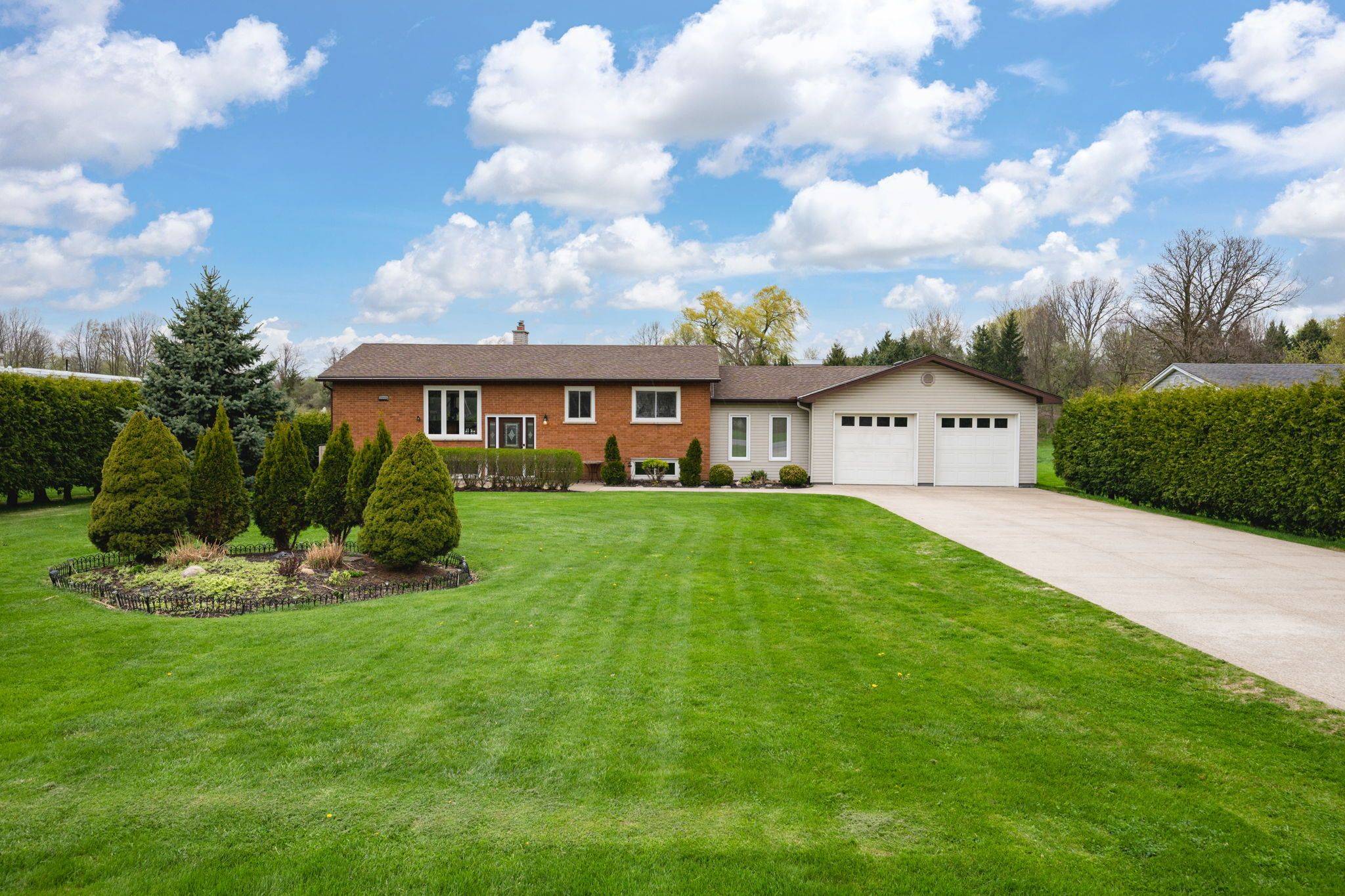 Thames Centre, ON N0L 1G4,2720 Catherine ST