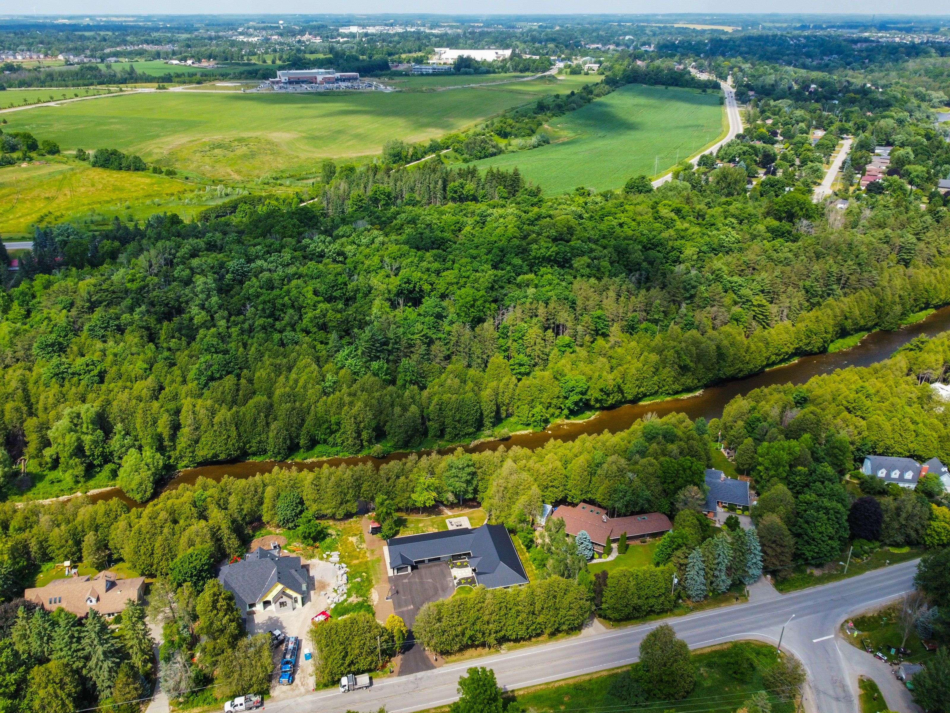 Centre Wellington, ON N0B 1S0,442 South River RD