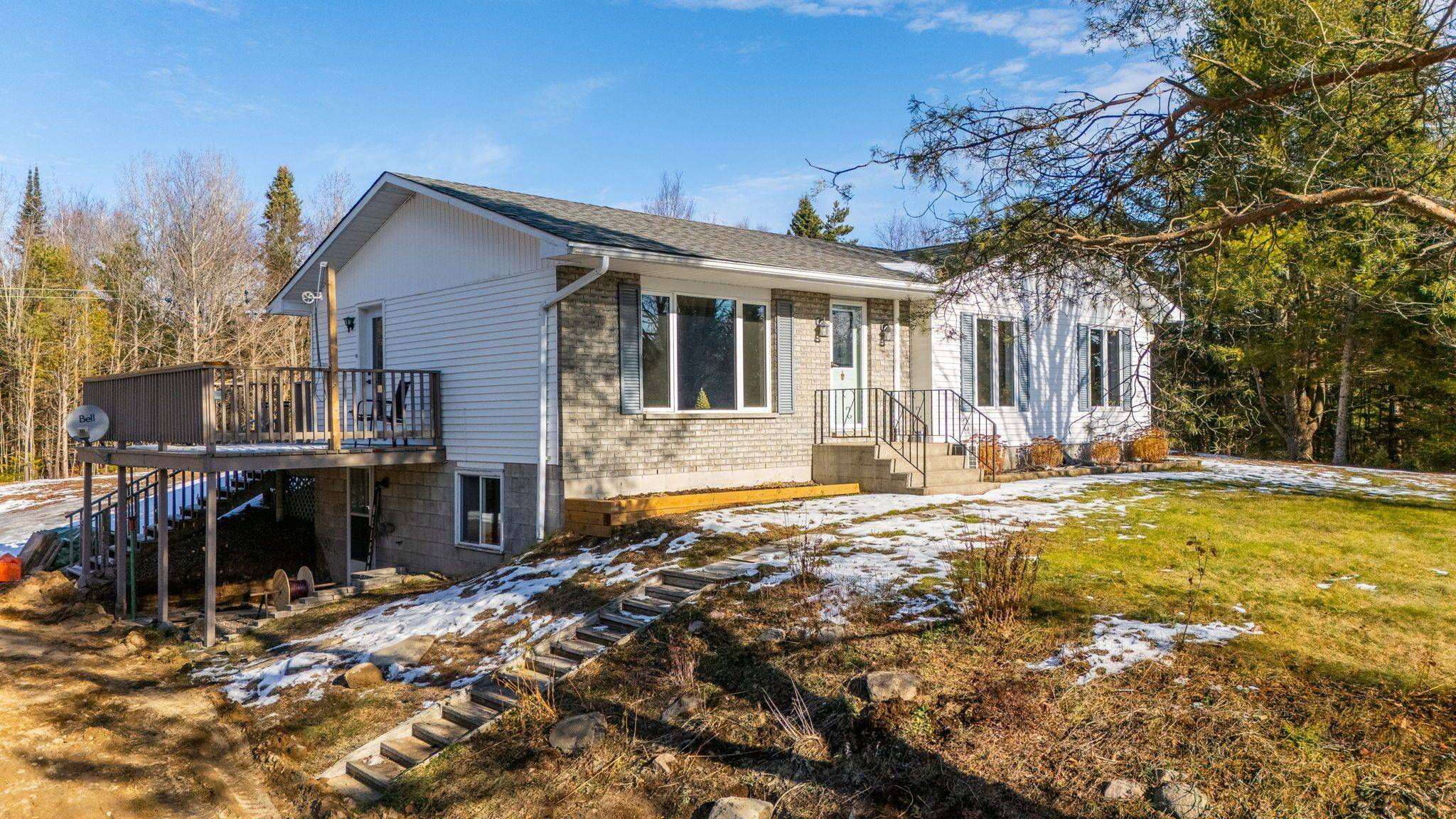 Highlands East, ON K0L 2Y0,1039 Essonville Line