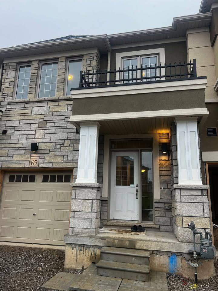 Hamilton, ON L9G 3K9,305 Garner RD W #69