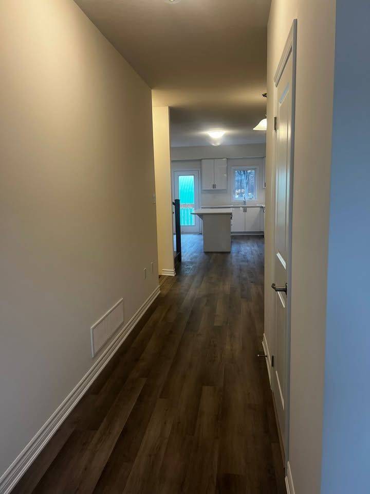 Hamilton, ON L9G 3K9,305 Garner RD W #69