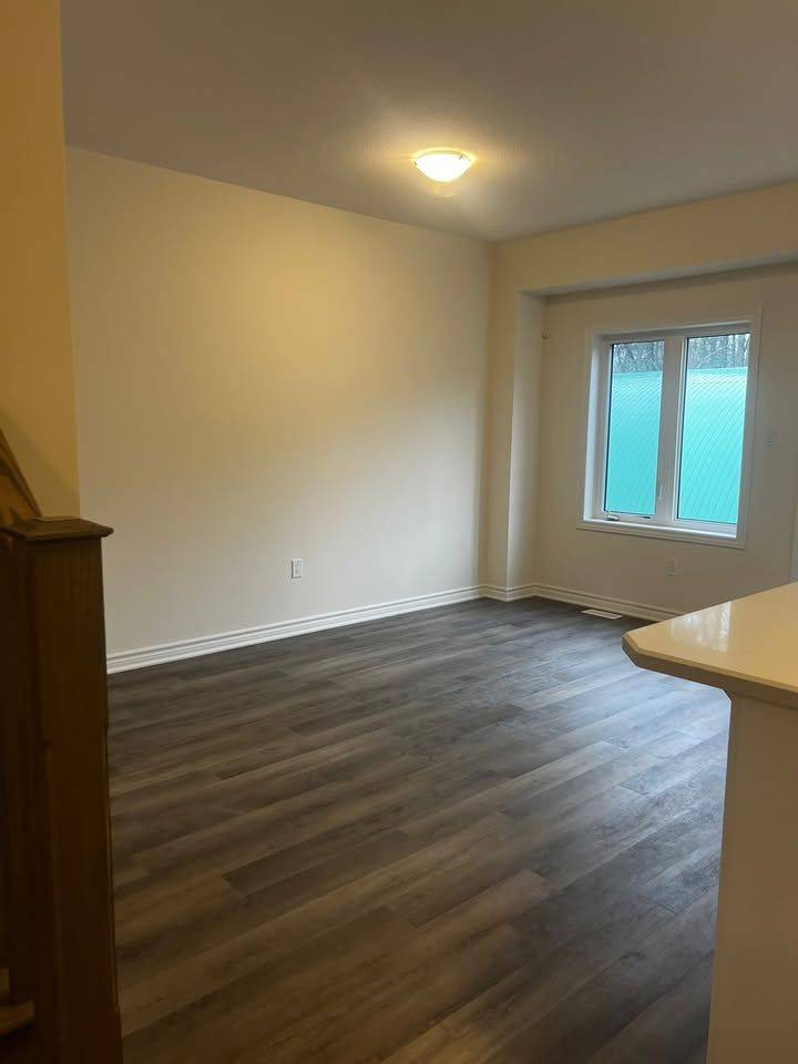 Hamilton, ON L9G 3K9,305 Garner RD W #69