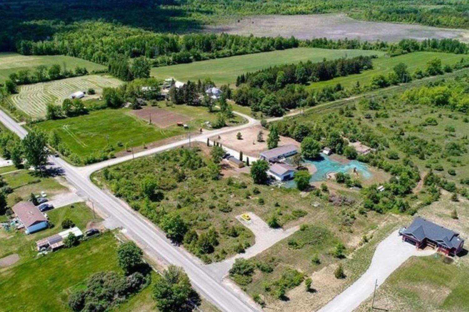 Elizabethtown-kitley, ON K0G 1G0,00 Rice RD