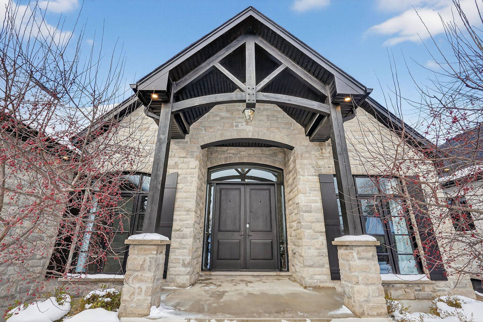 Middlesex Centre, ON N0L 1R0,9861 GLENDON DR #218