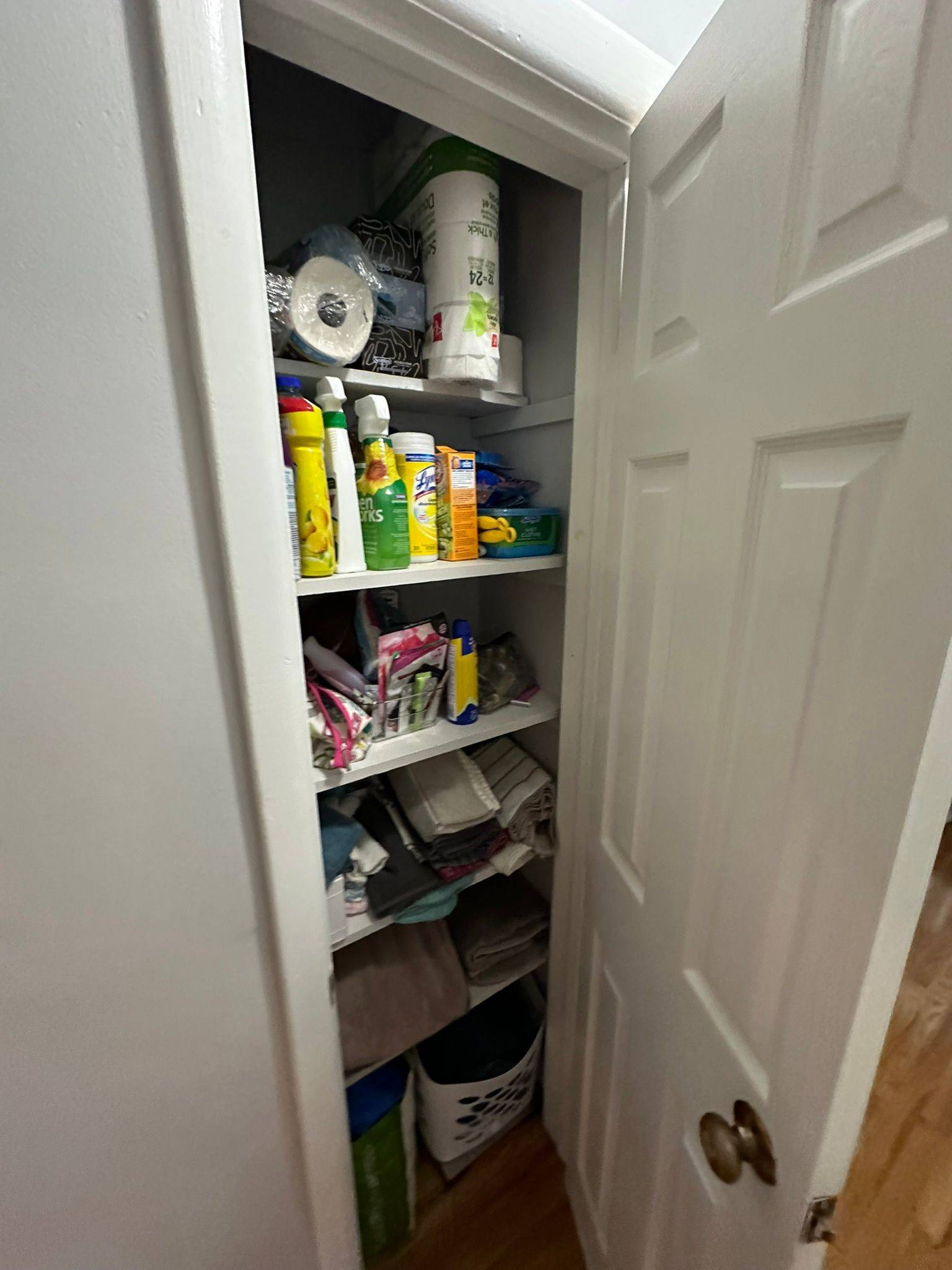 Billings Bridge - Riverside Park And Area, ON K1V 6H6,970 Gregg ST