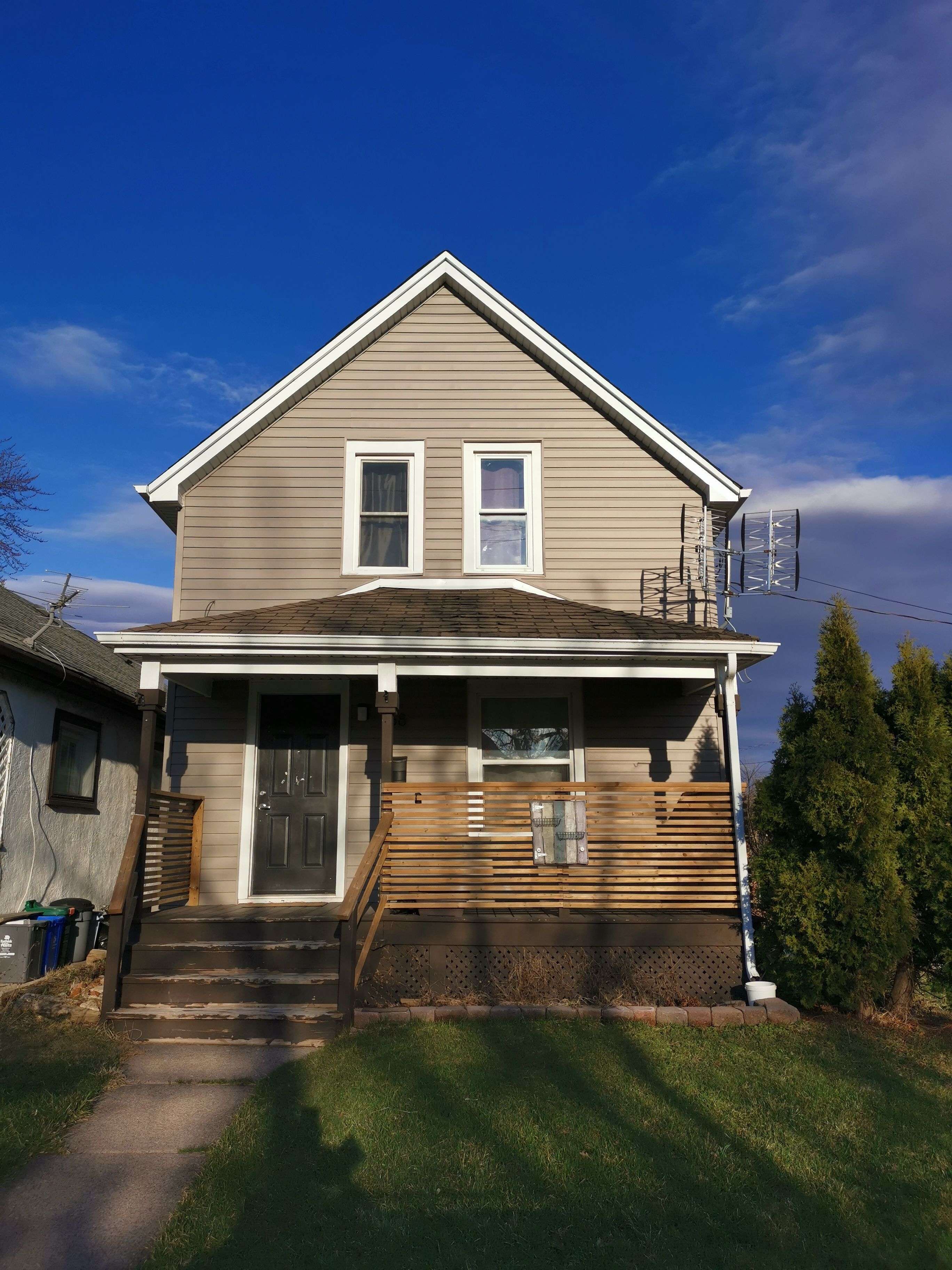 Welland, ON L3B 2C8,68 Duncan ST