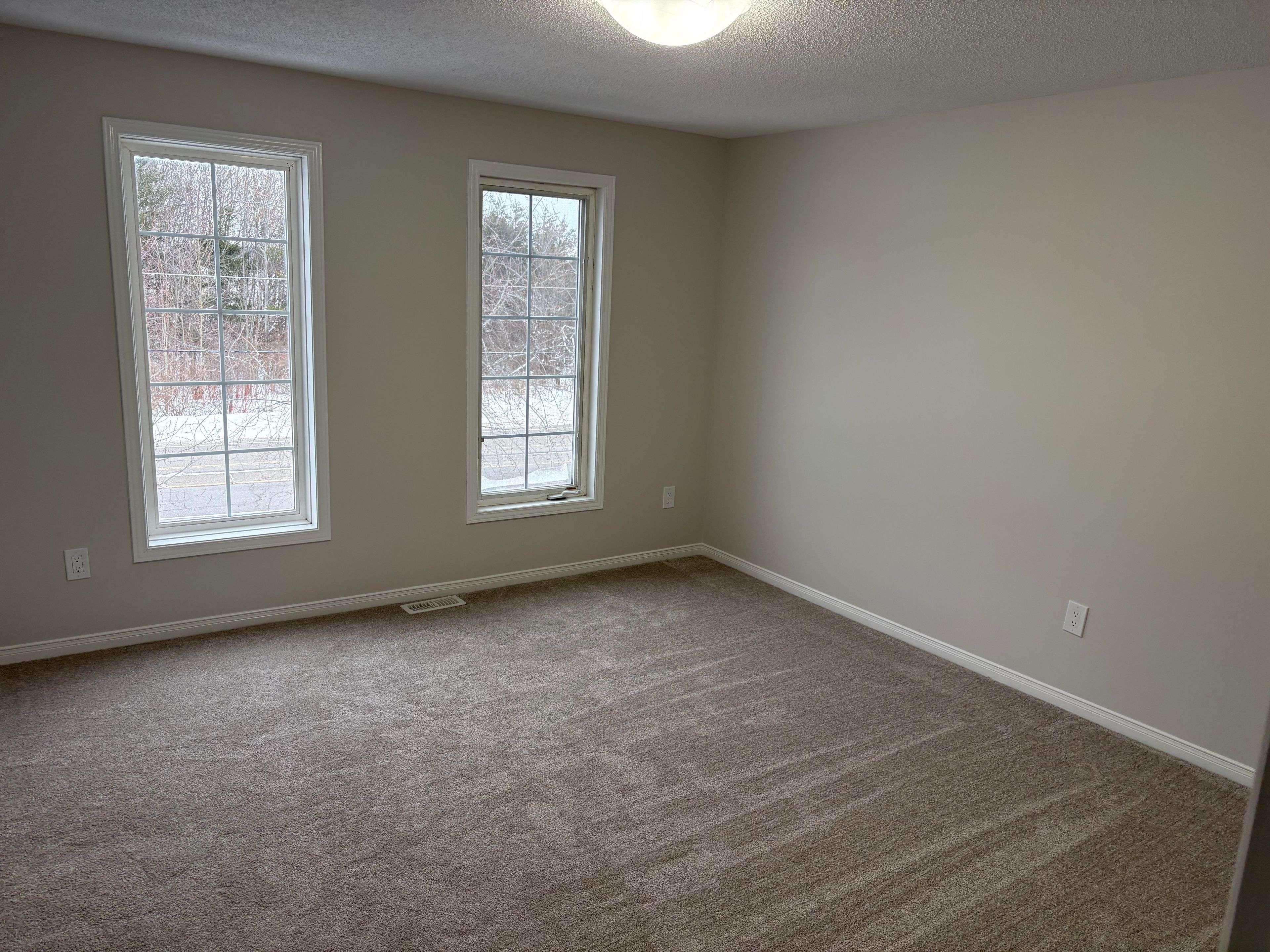 Waterloo, ON N2V 2V2,600 White Elm BLVD #6