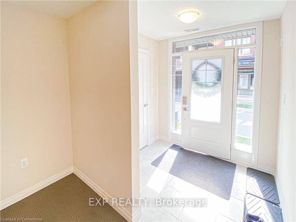 Hamilton, ON L9G 0H2,6 Ritchie LN