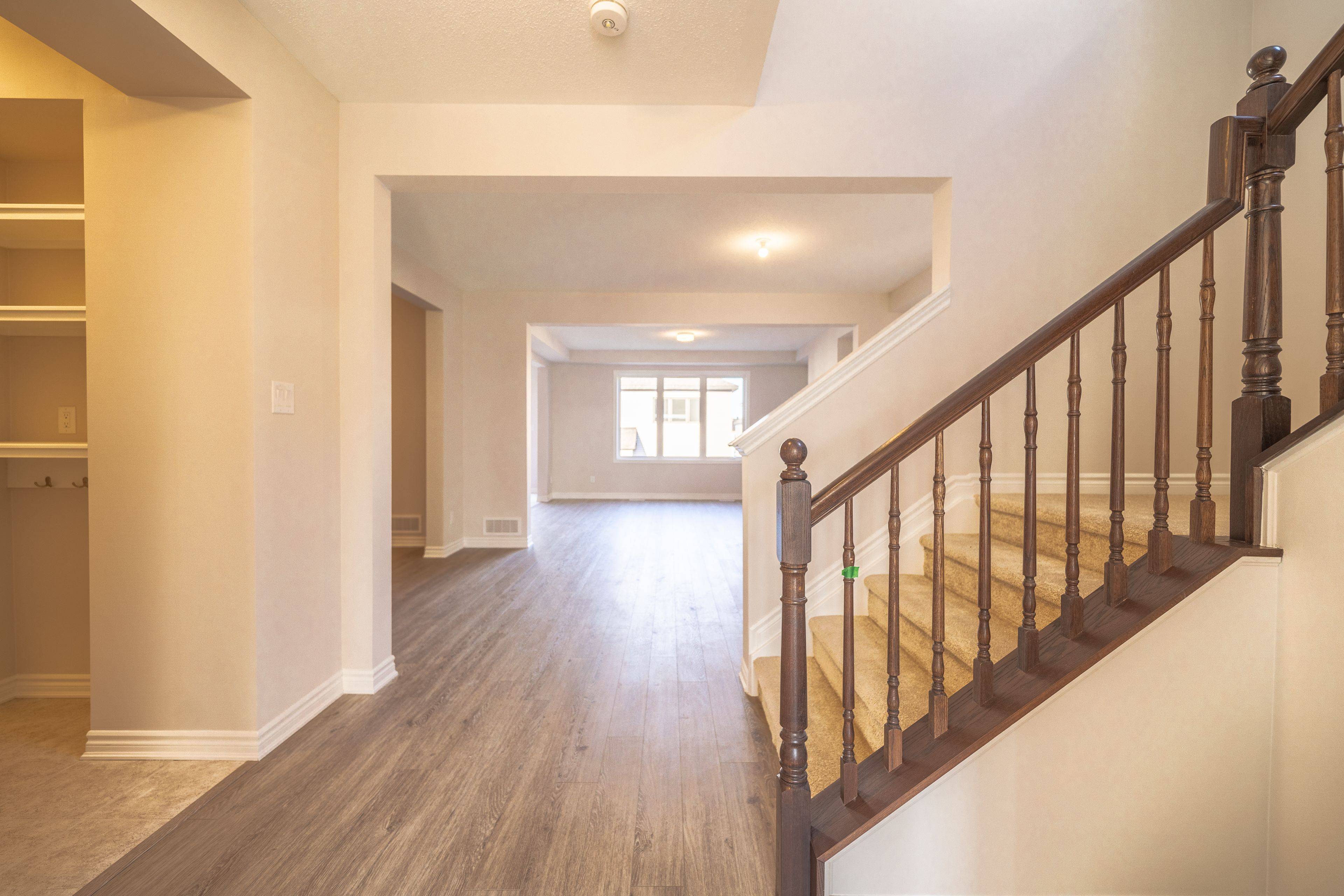 Barrhaven, ON K2J 6Z8,608 RYE GRASS WAY