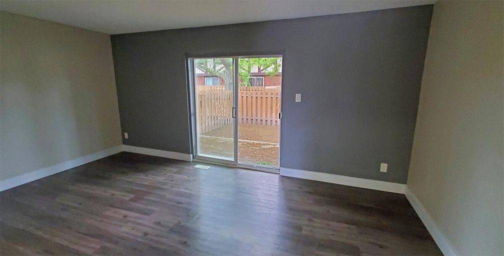 St. Catharines, ON L2M 6T8,33 Berkley DR #24