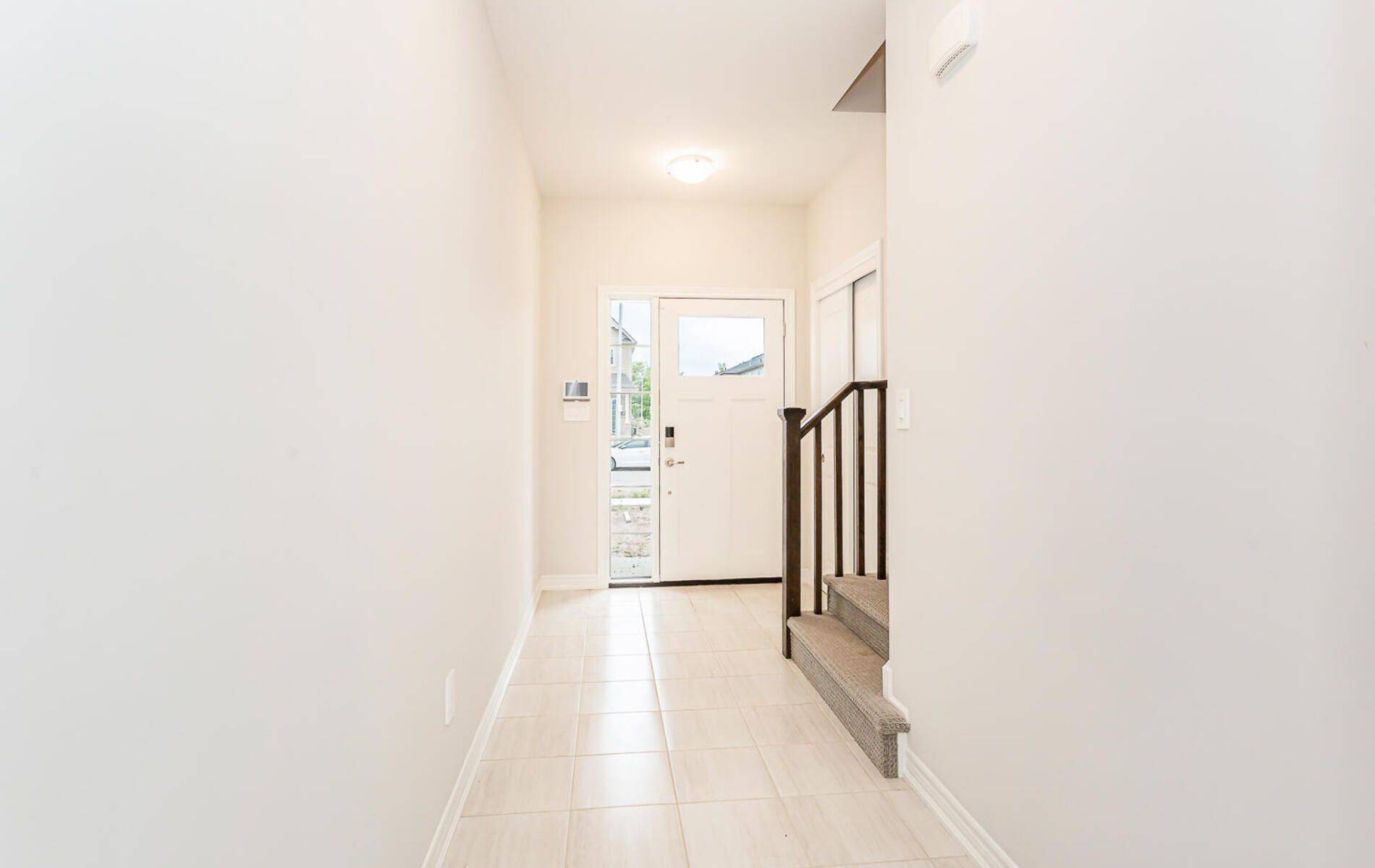 Welland, ON L3B 5N8,83 Sycamore ST