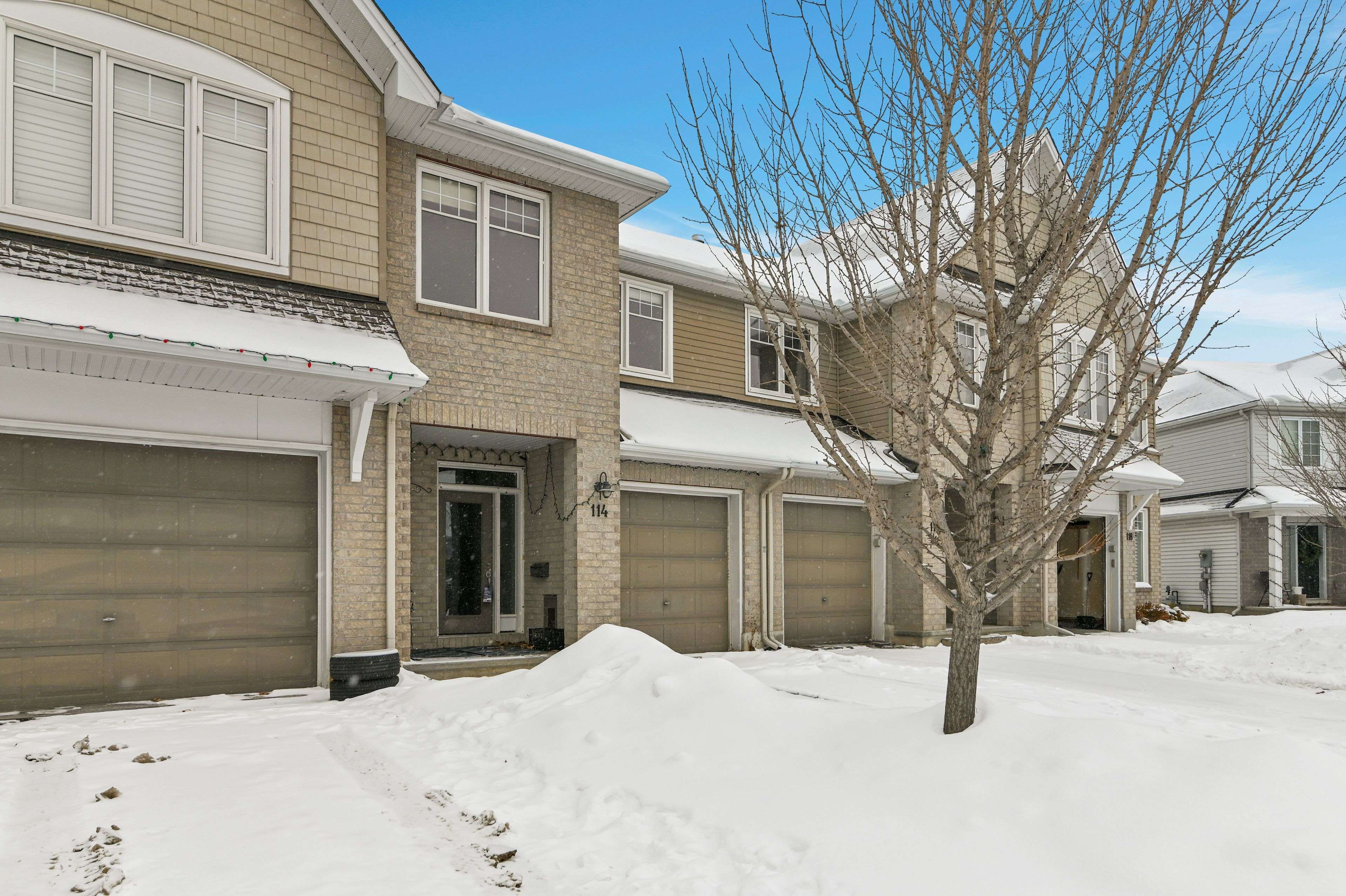 Stittsville - Munster - Richmond, ON K2S 0H3,114 Mojave CRES