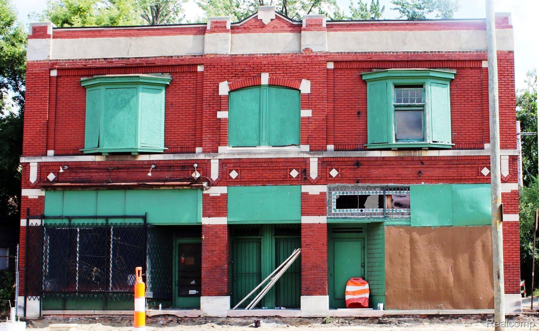 Detroit, MI 48214,7728 Kercheval ST