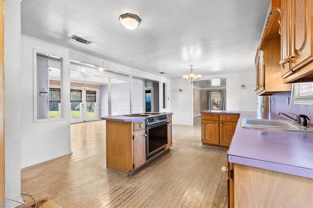 Waco, TX 76708,3120 Lyle Avenue