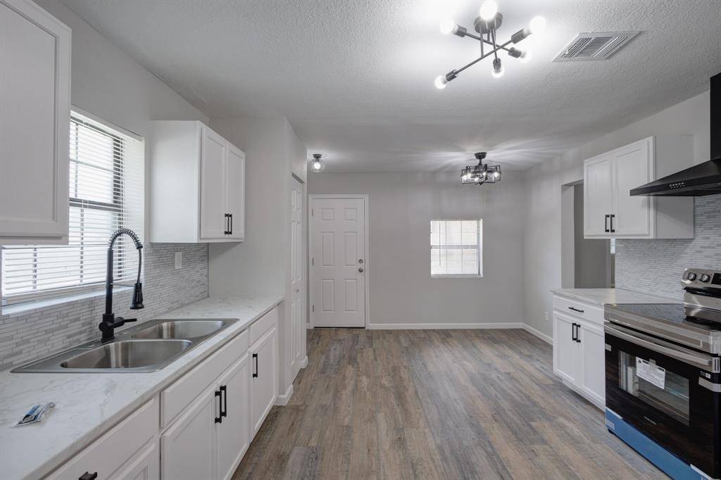 Fort Worth, TX 76104,1260 E Mulkey Street