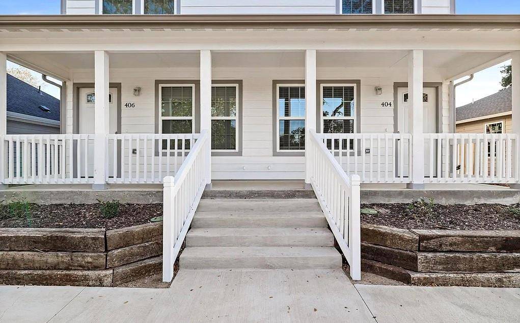 Denison, TX 75021,404 E Elm Street