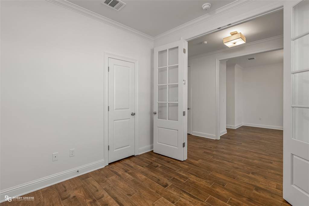 Bossier City, LA 71111,328 Prien Lake Loop