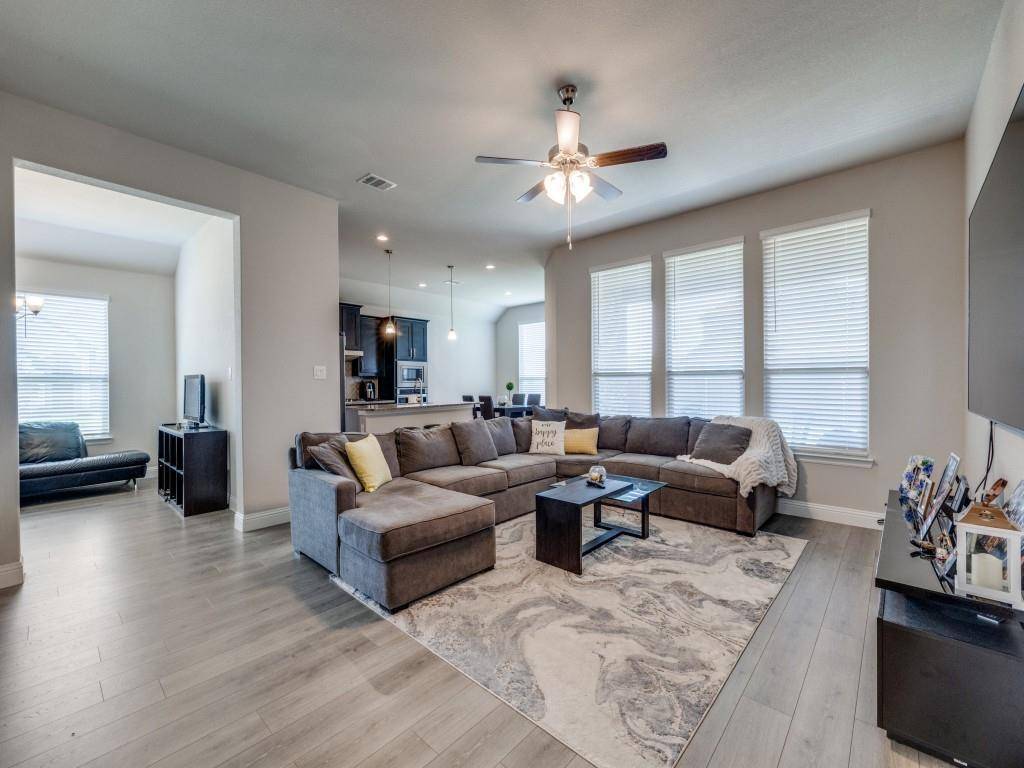 Grand Prairie, TX 76065,3460 April Breeze Trail