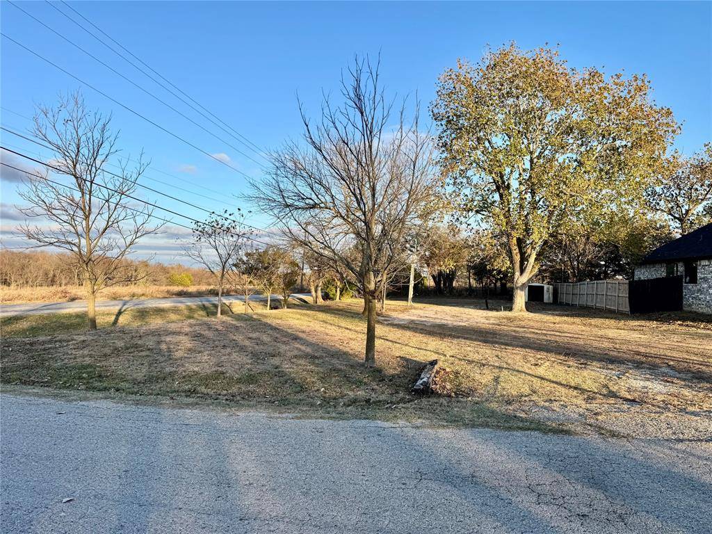 Southmayd, TX 75092,511 Beavers Drive