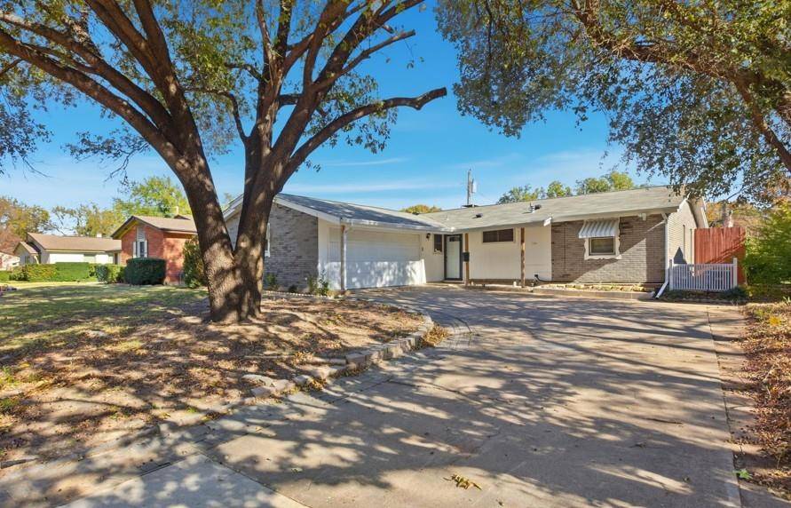 Irving, TX 75062,3310 Bryn Mawr Drive