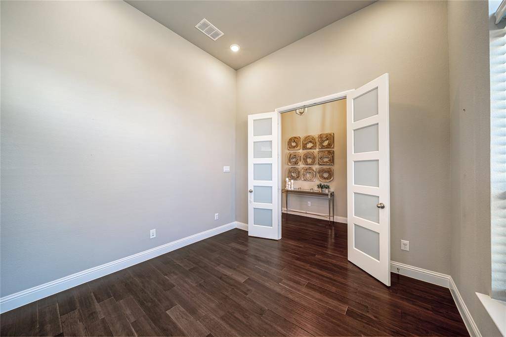 Mckinney, TX 75071,7905 Lewisville Lane