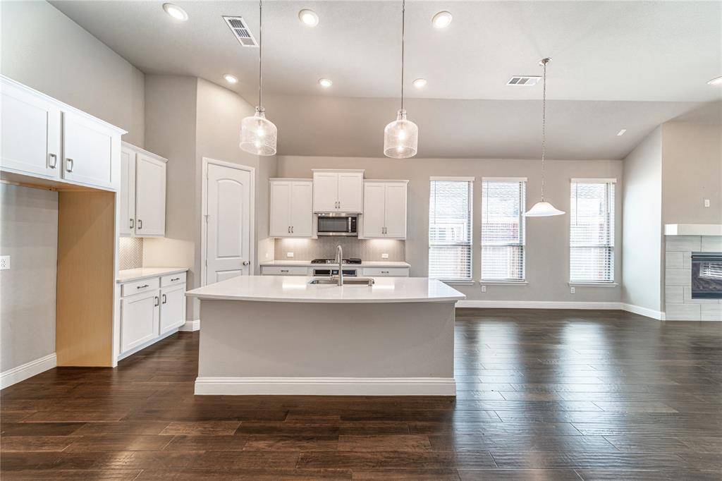 Mckinney, TX 75071,7905 Lewisville Lane