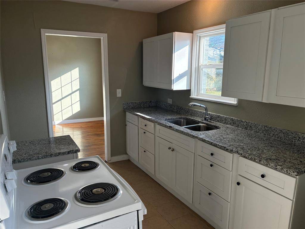 Fort Worth, TX 76116,6329 Calmont Avenue