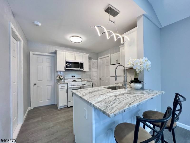 Hopatcong Boro, NJ 07843,50 Coolidge Trl