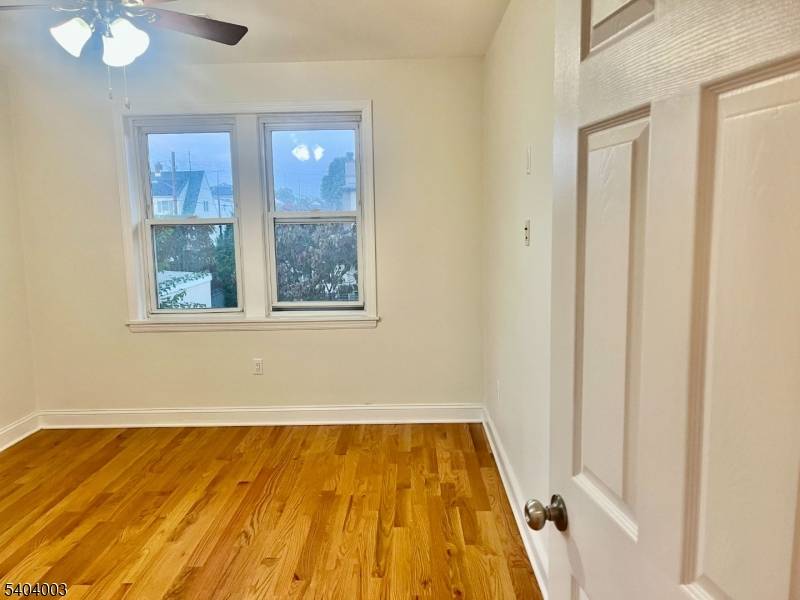 North Arlington Boro, NJ 07031,10-12 Morton Pl #2