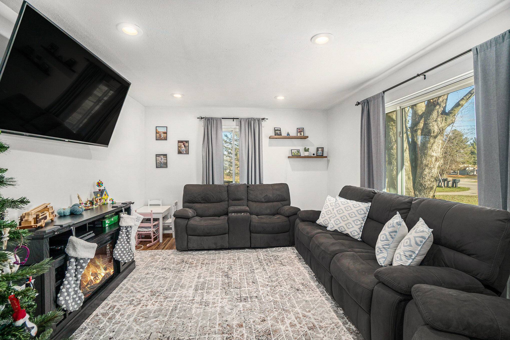 Hudsonville, MI 49426,8035 48th AVE