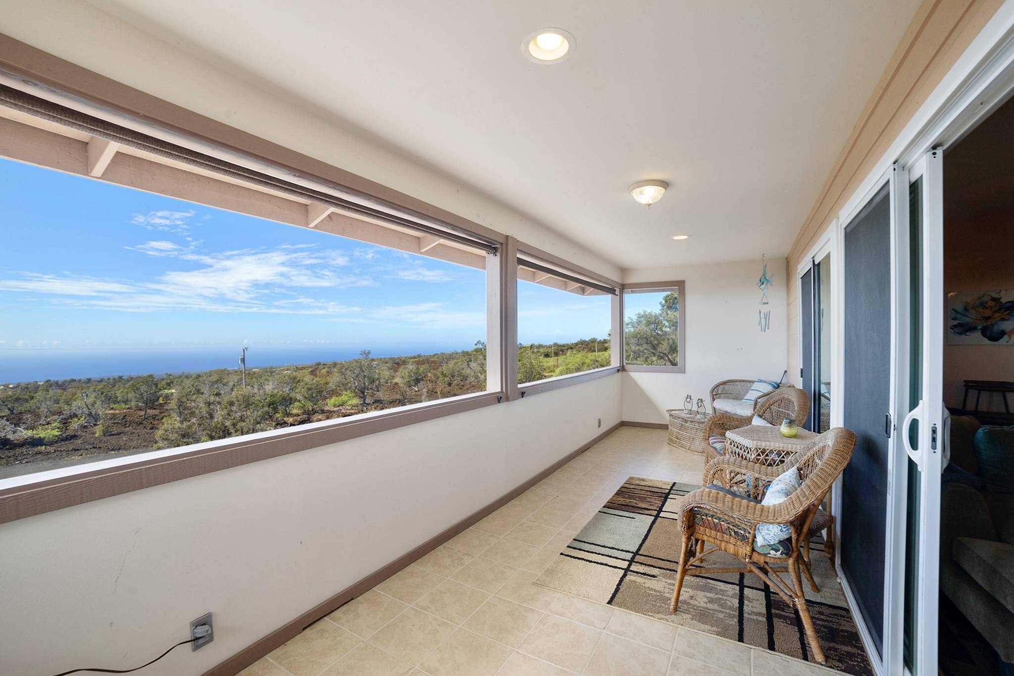 Ocean View, HI 96737,92-8490 JASMINE DR