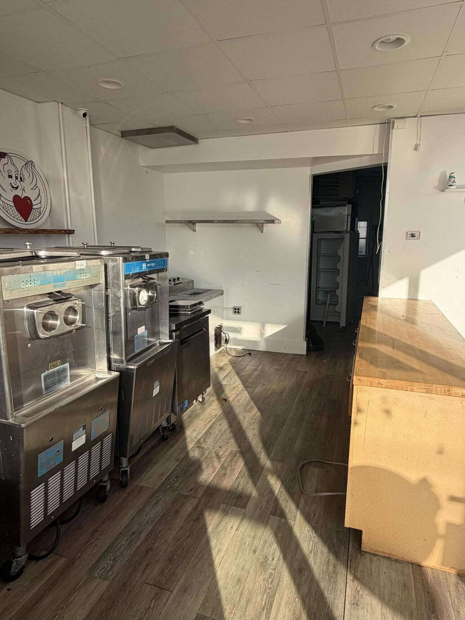 Eastpointe, MI 48021,15801 E 10 Mile RD