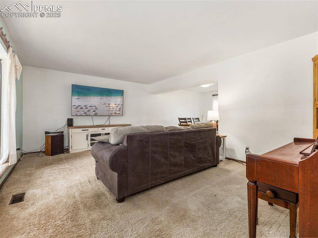 Pueblo, CO 81001,1138 Bluestem BLVD