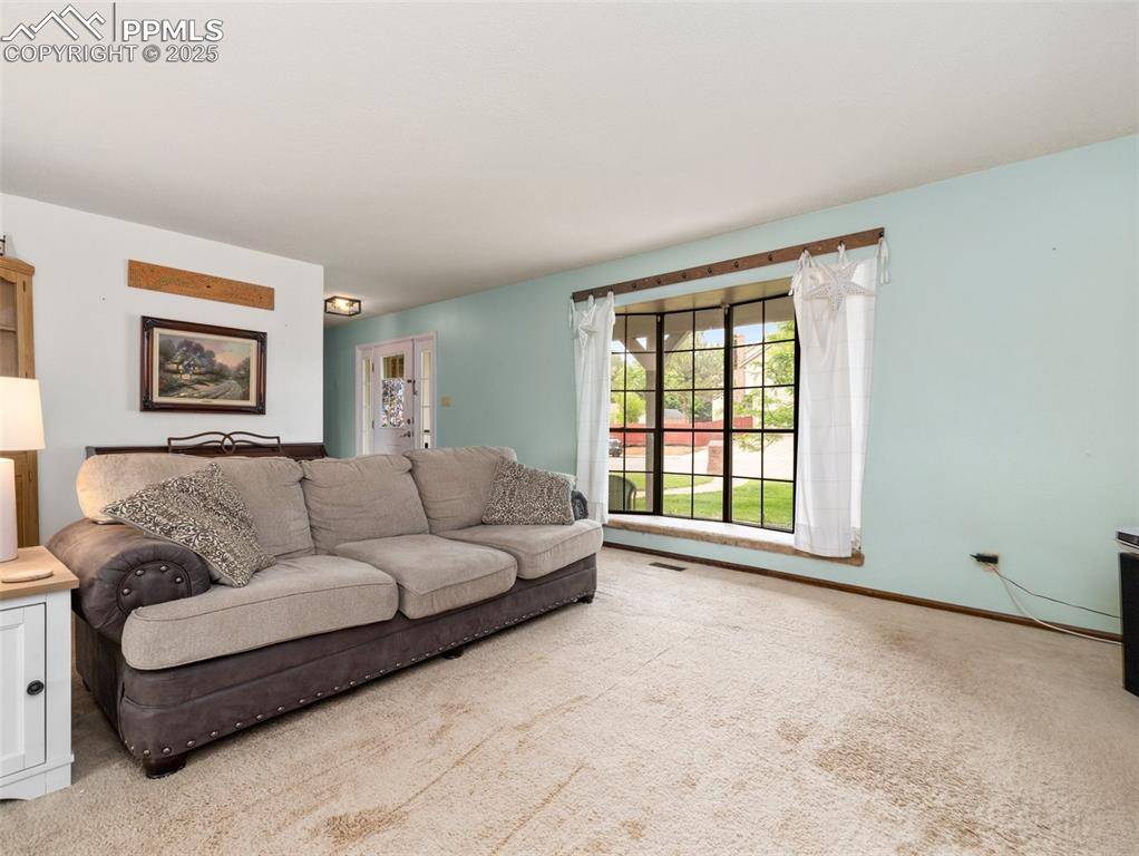 Pueblo, CO 81001,1138 Bluestem BLVD