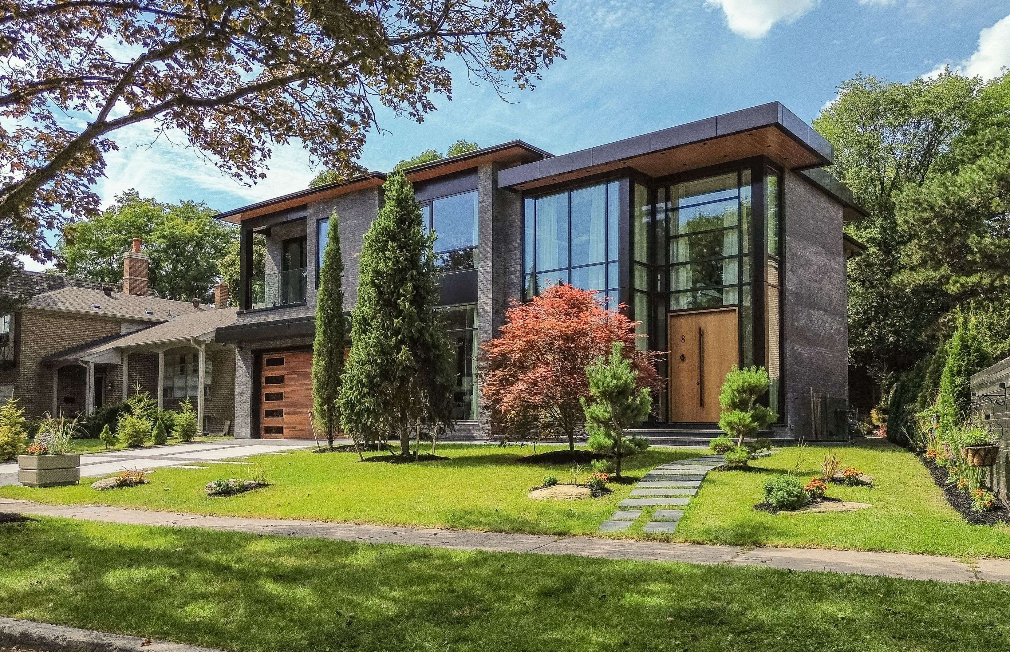 Toronto C12, ON M2P 1Y7,8 Balding CT