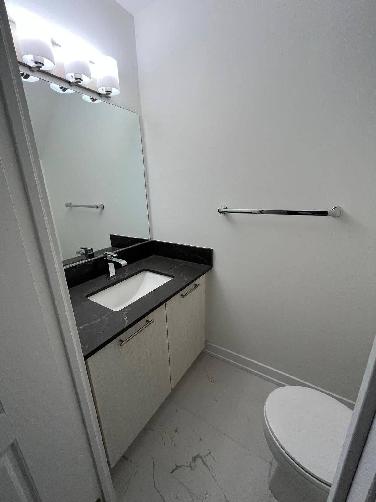 Toronto C06, ON M3H 0E8,861 Sheppard AVE W #9