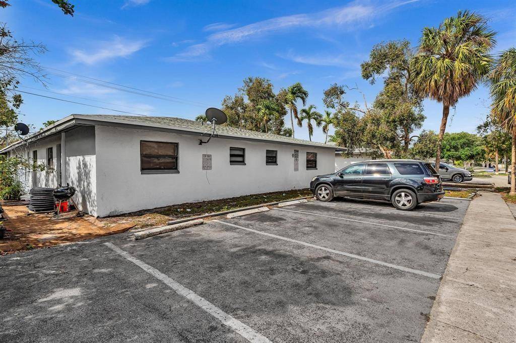 Fort Lauderdale, FL 33313,5748 NW 27th Ct