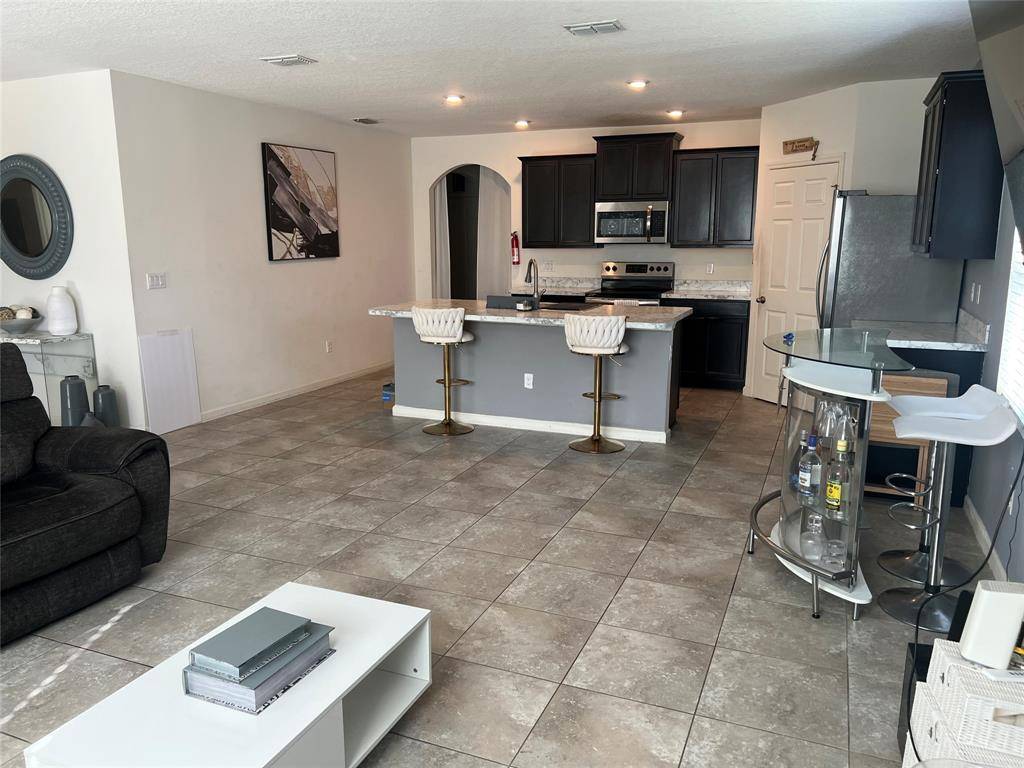 Port St Lucie, FL 34953,692 SW Paar Dr