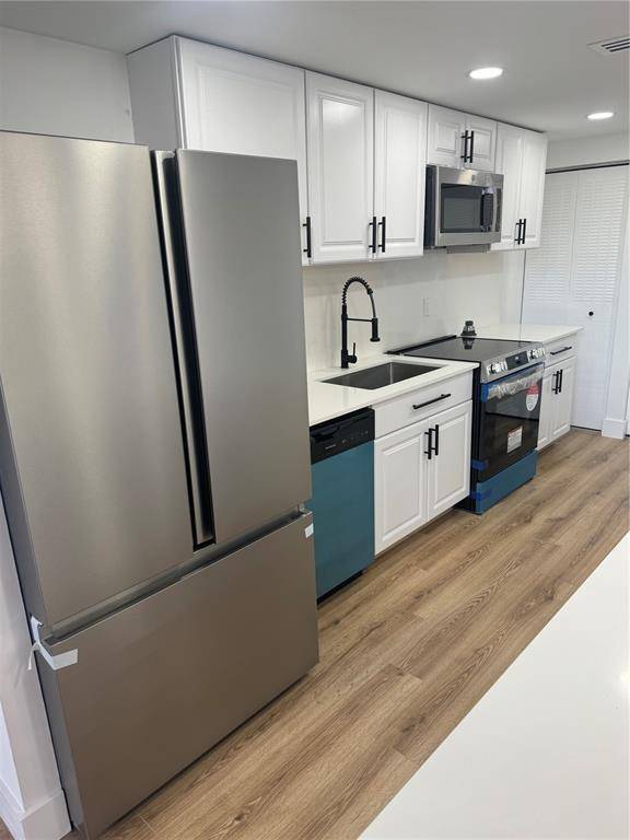 Plantation, FL 33324,761 E Coco Plum Cir #6