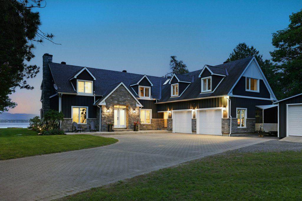 Constance Bay - Dunrobin - Kilmaurs - Woodlawn, ON K0A 3M0,164 Bayview DR