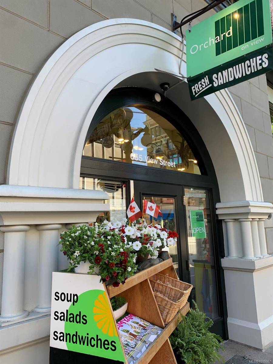 Victoria, BC V8W 3Y7,655 View St