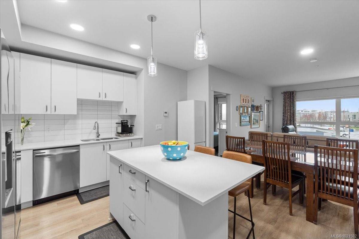 Parksville, BC V9P 1L9,164 Alberni Hwy #208N